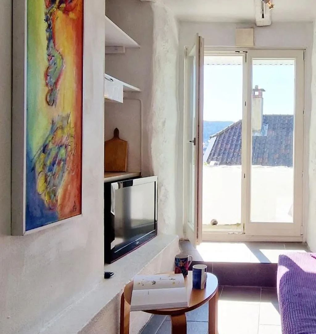 Beautiful Condo Near Bryggen Balcony Fireplace Bergen 0*,  Norway